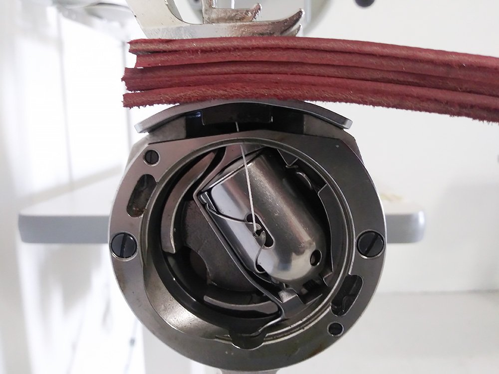 LEATHER MASTER LM-441 Cylinder Arm Leather Sewing Machine