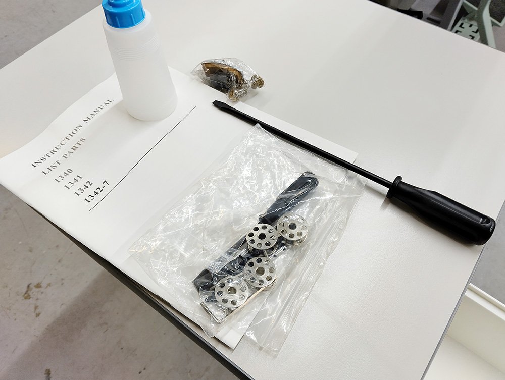 LEATHERMASTER KS-1341 Cylinder Arm Walking Foot Sewing Machine