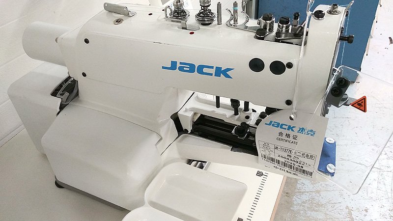 JACK JK-T1377E-B Button Sewing Machine with X Option