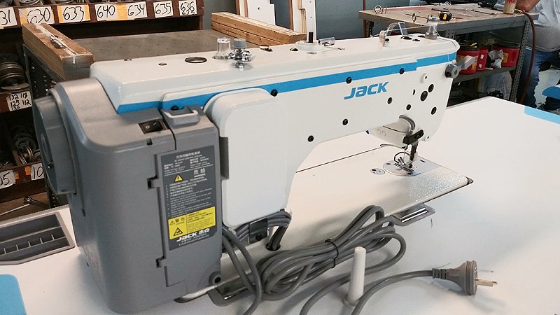JACK A6F Automatic Needle Feed Sewing Machine