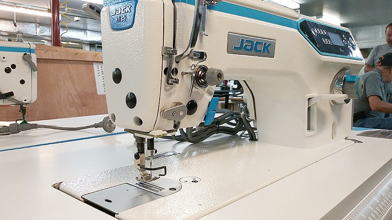 JACK A6F Automatic Needle Feed Sewing Machine