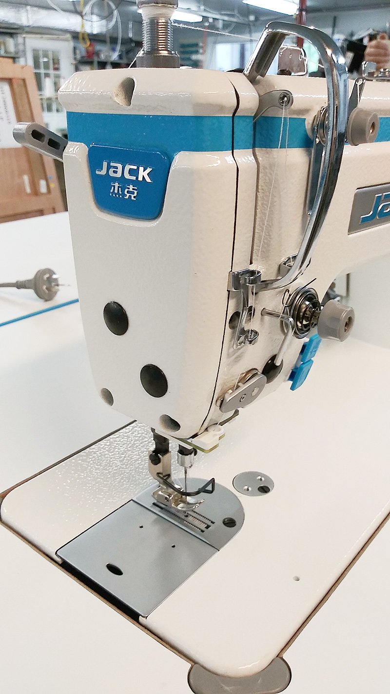 JACK A6F Automatic Needle Feed Sewing Machine