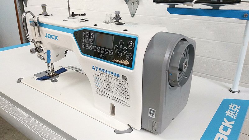 JACK A7 Digital Control Automatic Sewing Machine