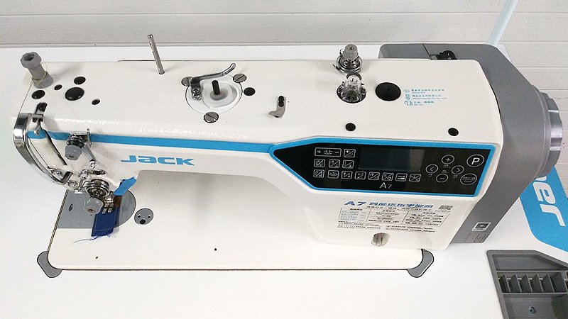 JACK A7 Digital Control Automatic Sewing Machine