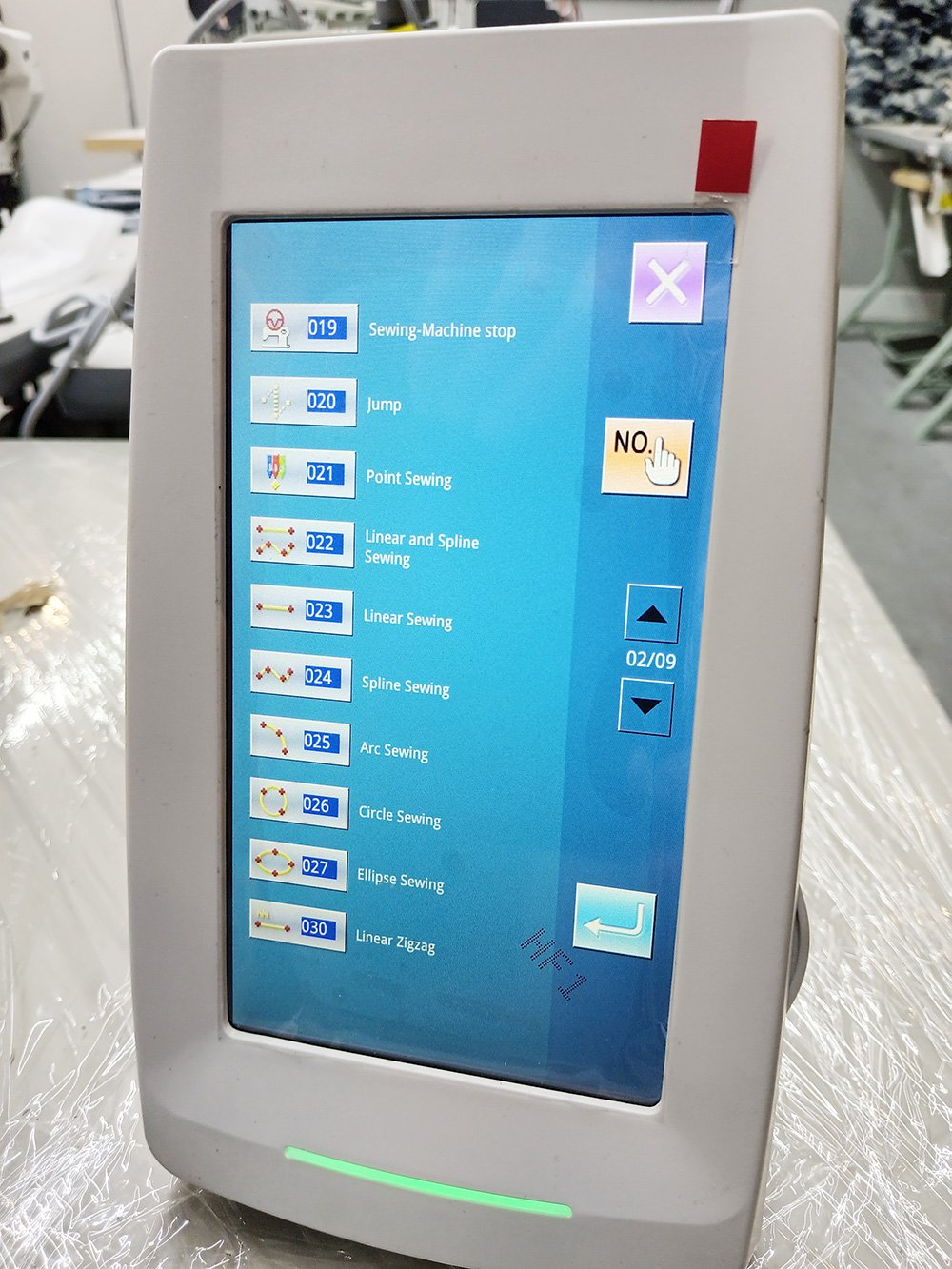 Automatic Label Sewing Machine Pattern Sewing Machine KINGMAX GT-210E-1306