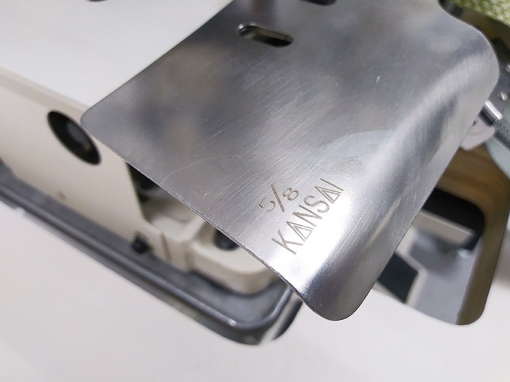 KANSAI SPECIAL Two Needle Zipper Sewing Machine for Outdoor Furniture and Cushions