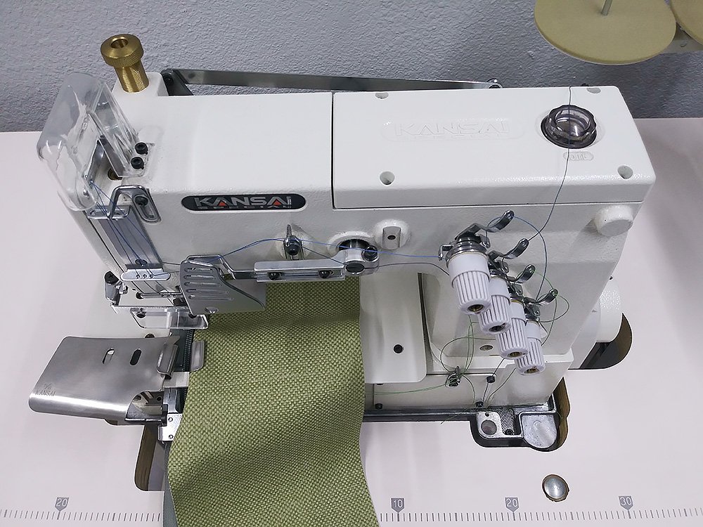 KANSAI SPECIAL Two Needle Zipper Sewing Machine for Outdoor Furniture and Cushions
