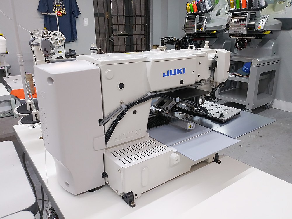 JUKI AMS-210EN-2210HL Pattern Sewing Machine with 8.5" x 4" Sewing Field