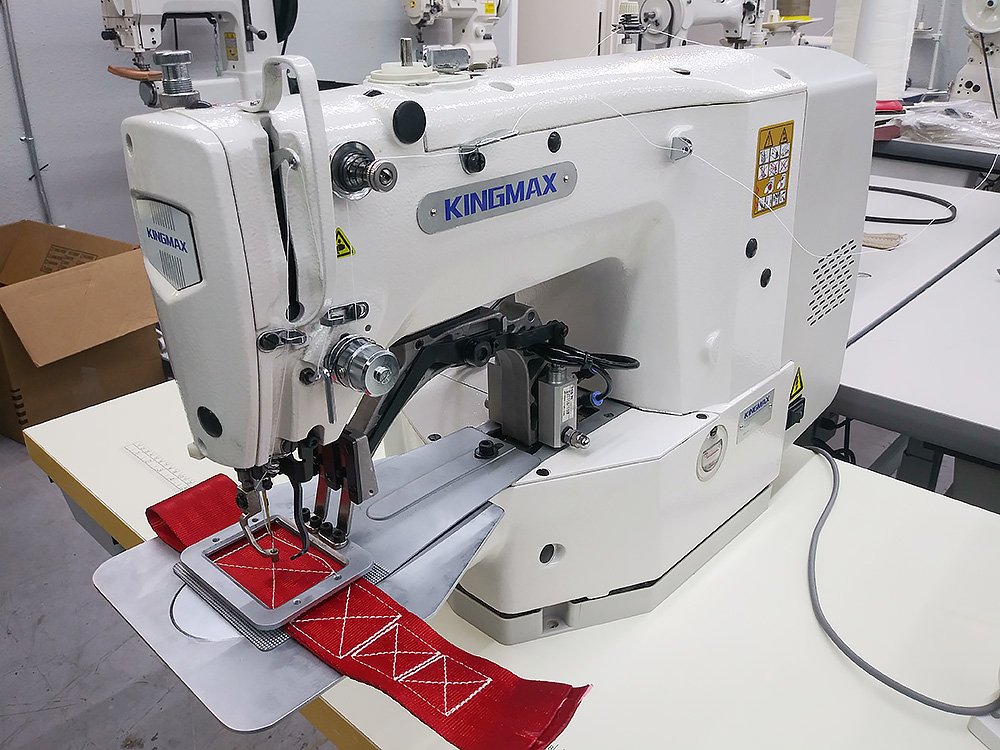 KINGMAX GT-1906BH Box X Sewing Machine for 2" Wide Webbing with On Board Programming