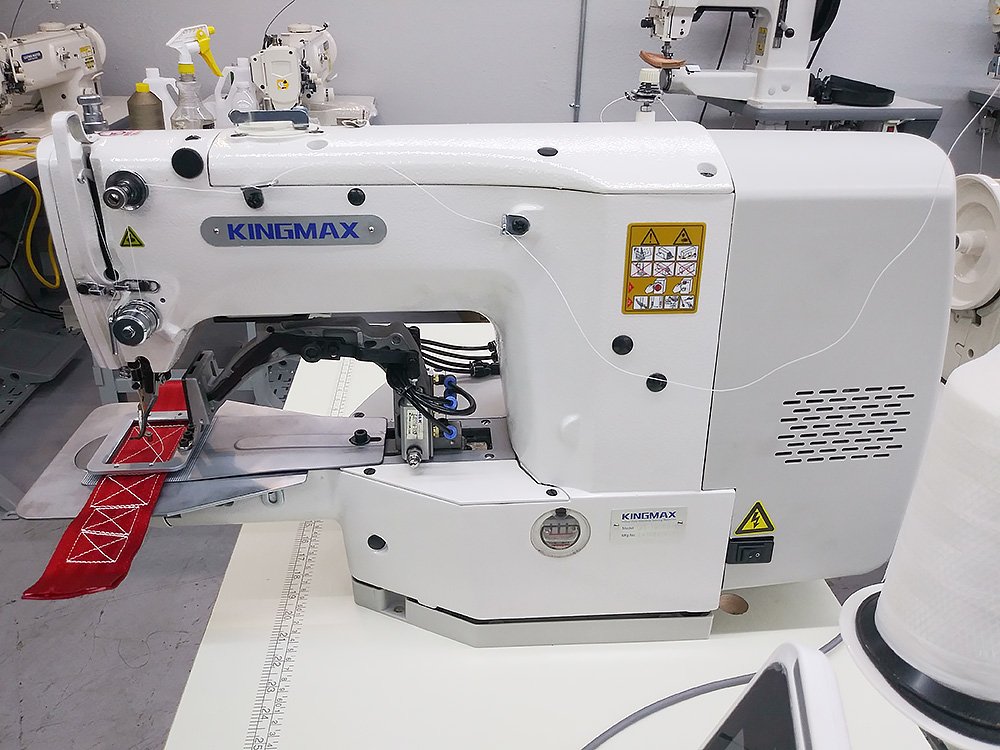 KINGMAX GT-1906BH Box X Sewing Machine for 2" Wide Webbing with On Board Programming