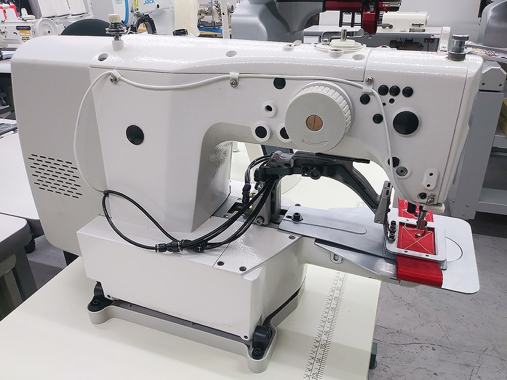 KINGMAX GT-1906BH Box X Sewing Machine for 2" Wide Webbing with On Board Programming