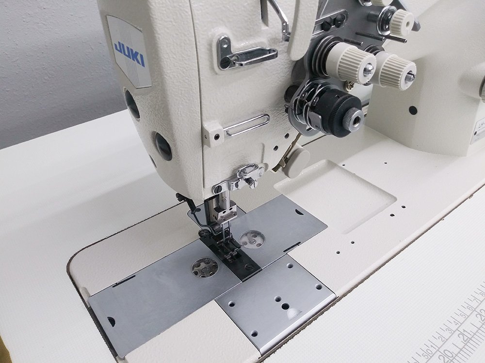 JUKI LH-3578A-7 Automatic Double Needle Sewing Machine - USED