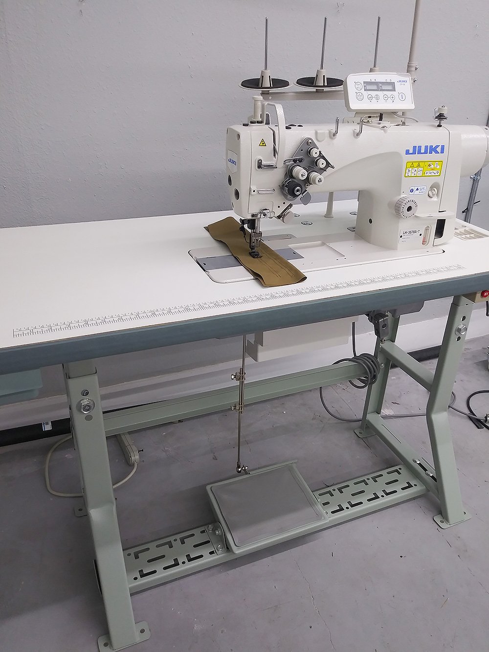 JUKI LH-3578A-7 Automatic Double Needle Sewing Machine - USED