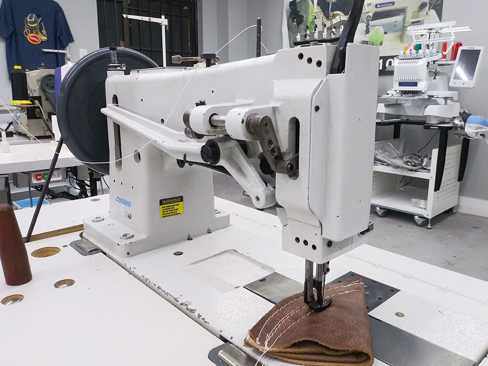 CONSEW 744R-10 Heavy Duty Walking Foot Sewing Machine