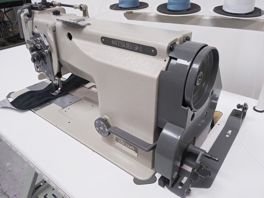 MITSUBISHI LT2-2240 Split Bar Double Needle Sewing Machine
