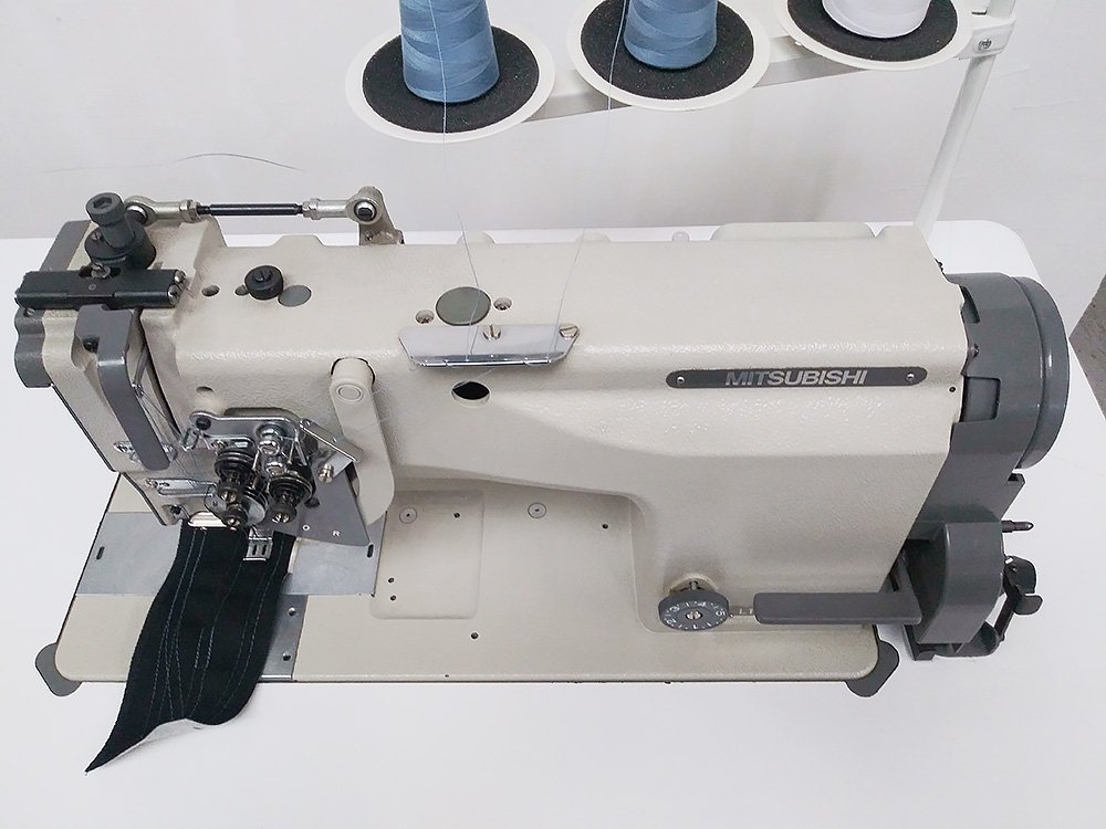 MITSUBISHI LT2-2240 Split Bar Double Needle Sewing Machine