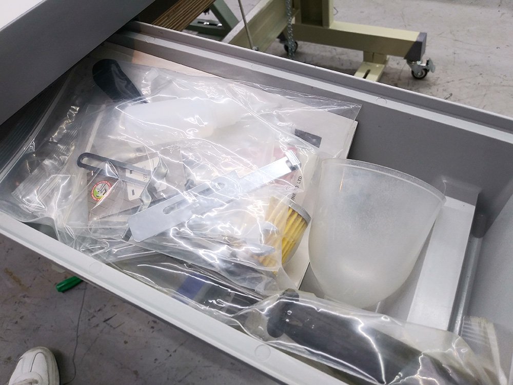 JACK 8569 Coverstitch Sewing Machine with Direct Drive