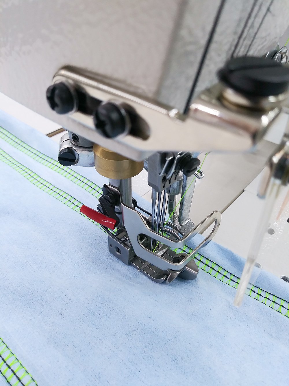 JACK 8569 Coverstitch Sewing Machine with Direct Drive