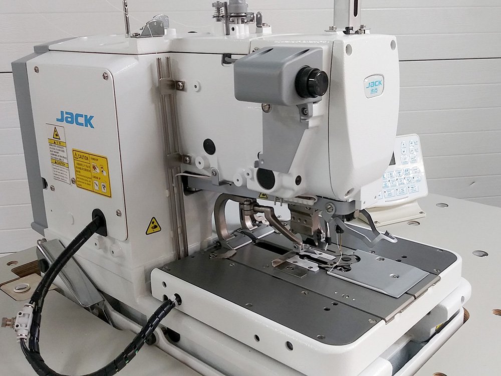 JACK JK-T9820-02 Electronic Key Hole Sewing Machine