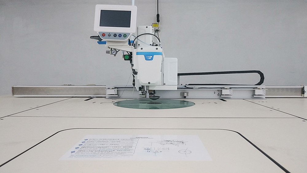 JACK MX-100A Large Field Pattern Sewing Machine