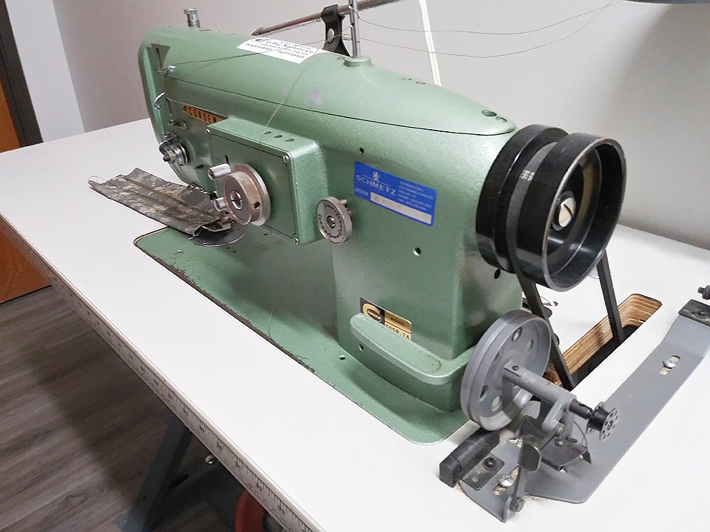 CONSEW 146RB Walking Foot Zig Zag Sewing Machine